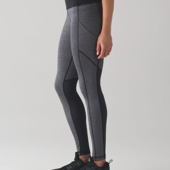 Lululemon Speed Tight V Heathered Black / Deep Coal - Picture 2 of 12